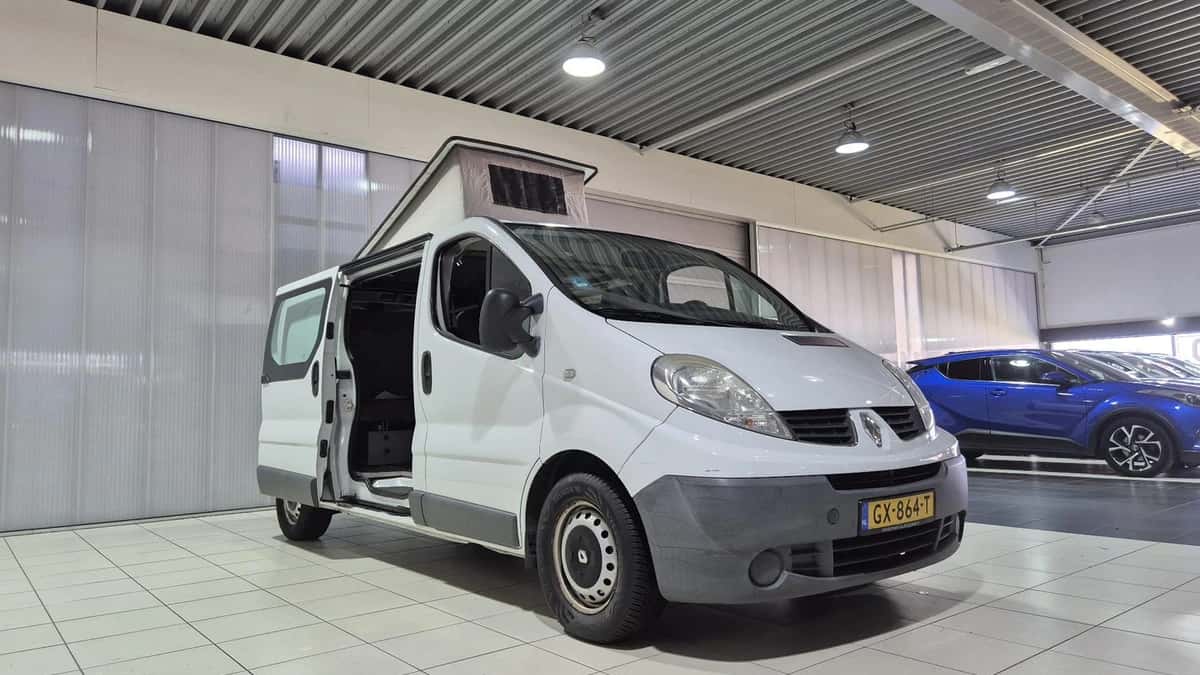 Renault Trafic (2009) — foto 1