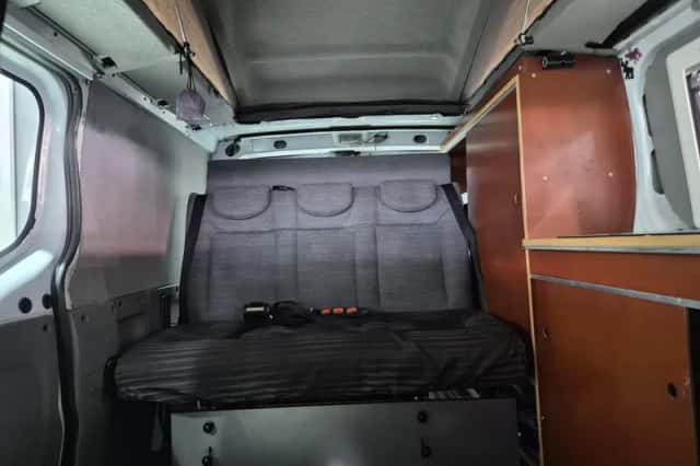 Renault Trafic (2009) thumbnail 17