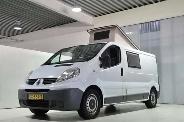 Renault Trafic (2009) thumbnail 3