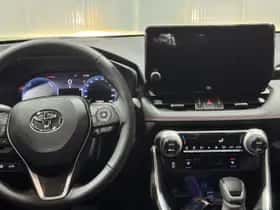 Toyota RAV4 (2026) thumbnail 7