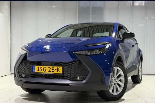 Toyota C-HR (2025)