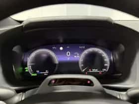 Toyota C-HR (2025) thumbnail 14