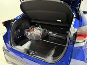 Toyota C-HR (2025) thumbnail 26