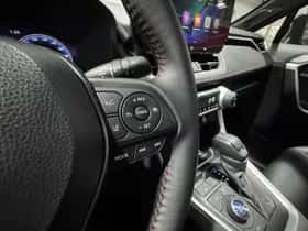 Toyota RAV4 (2025) thumbnail 16