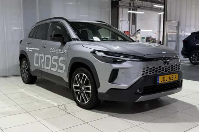 Toyota Corolla (2025) thumbnail 5