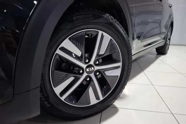 Kia Niro (2021) thumbnail 2