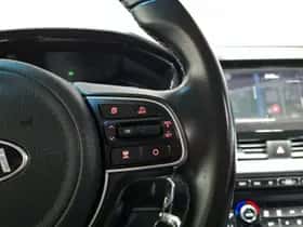 Kia Niro (2021) thumbnail 12