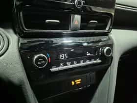 Toyota Yaris Cross (2024) thumbnail 16