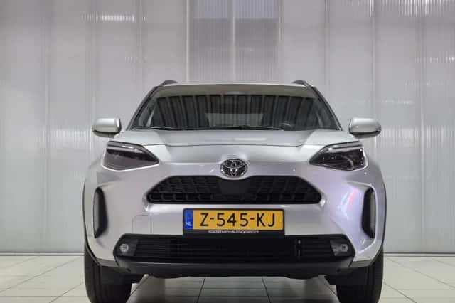 Toyota Yaris Cross (2024) thumbnail 4