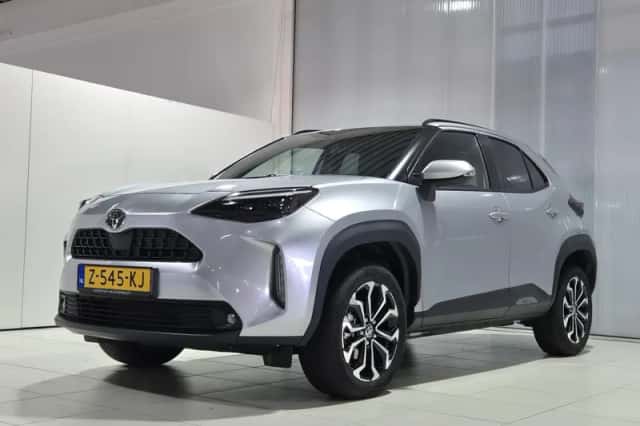 Toyota Yaris Cross (2024) thumbnail 5
