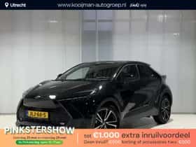 Toyota C-HR (2025) thumbnail 1