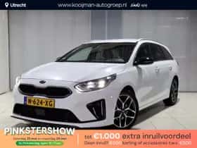 Kia Ceed Sportswagon (2022) thumbnail 1