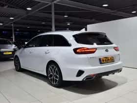 Kia Ceed Sportswagon (2022) thumbnail 6