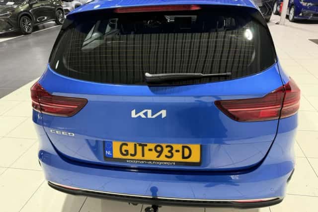 Kia Ceed Sportswagon (2024) thumbnail 6