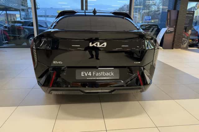 Kia EV4 (2026) thumbnail 4