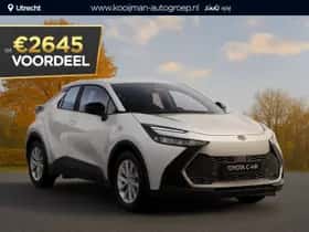 Toyota C-HR (2026) thumbnail 1