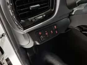 Kia Stonic (2022) thumbnail 21