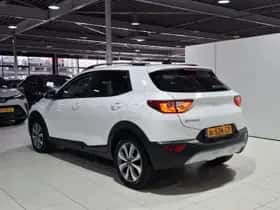 Kia Stonic (2022) thumbnail 6