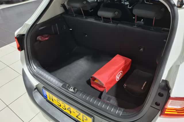 Kia Stonic (2022) thumbnail 7