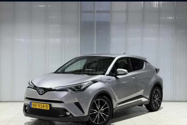 Toyota C-HR (2017)