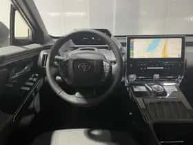 Toyota bZ4X (2023) thumbnail 23