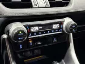 Toyota RAV4 (2021) thumbnail 28