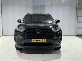 Toyota RAV4 (2021) thumbnail 6
