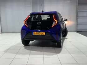 Toyota Aygo (2024) thumbnail 3