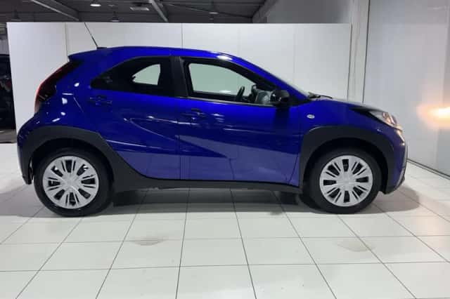 Toyota Aygo (2024) thumbnail 4