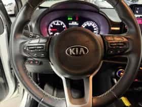 Kia Picanto (2021) thumbnail 11