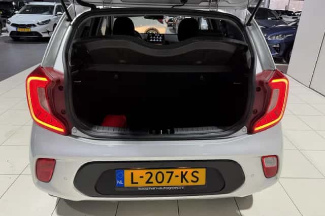 Kia Picanto (2021) thumbnail 23