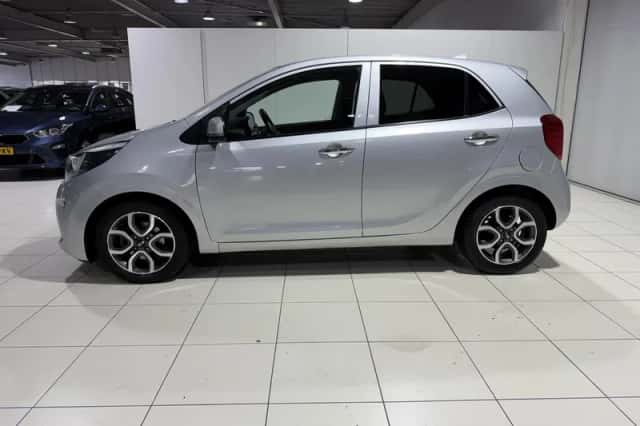 Kia Picanto (2021) thumbnail 4