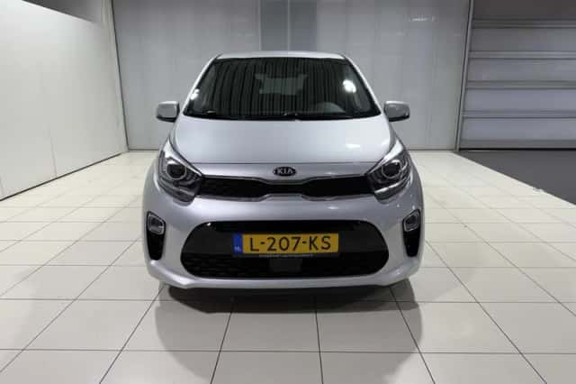 Kia Picanto (2021) thumbnail 9