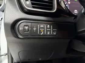 Kia Ceed Sportswagon (2023) thumbnail 14