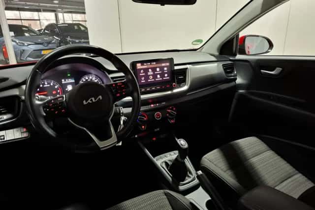 Kia Stonic (2022) thumbnail 17