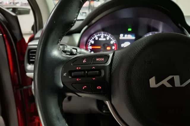 Kia Stonic (2022) thumbnail 10