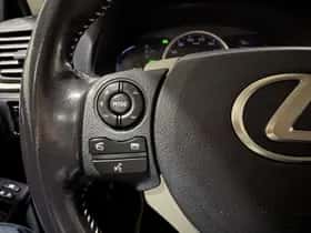 Lexus CT (2020) thumbnail 12