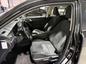 Lexus CT (2020) thumbnail 27