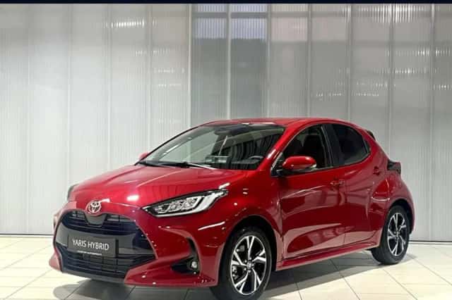 Toyota Yaris (2024)