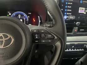 Toyota Yaris (2024) thumbnail 15