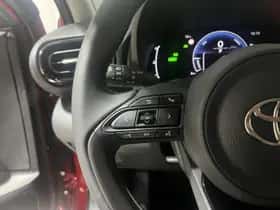 Toyota Yaris (2024) thumbnail 16