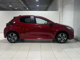 Toyota Yaris (2024) thumbnail 17