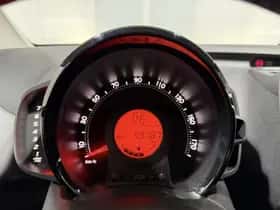Toyota Aygo (2020) thumbnail 12