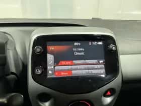 Toyota Aygo (2020) thumbnail 16