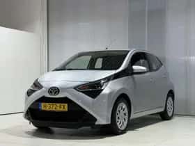 Toyota Aygo (2020) thumbnail 4