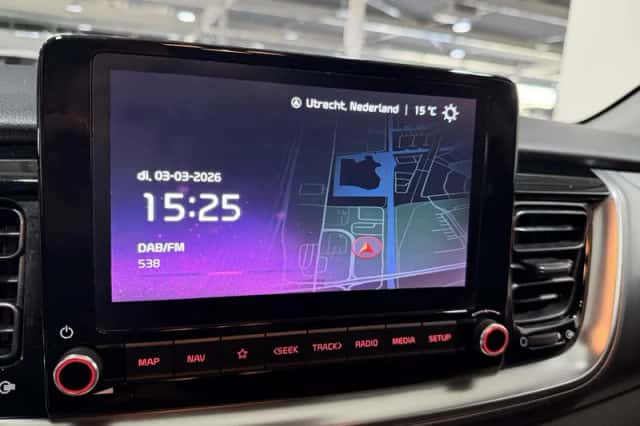Kia Stonic (2021) thumbnail 15