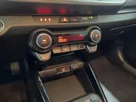Kia Stonic (2021) thumbnail 19