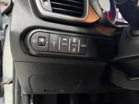Kia Ceed Sportswagon (2023) thumbnail 15