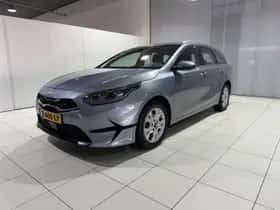 Kia Ceed Sportswagon (2023) thumbnail 3