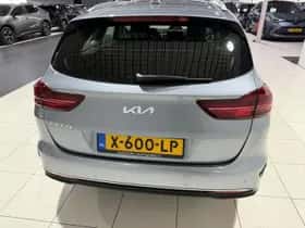 Kia Ceed Sportswagon (2023) thumbnail 6